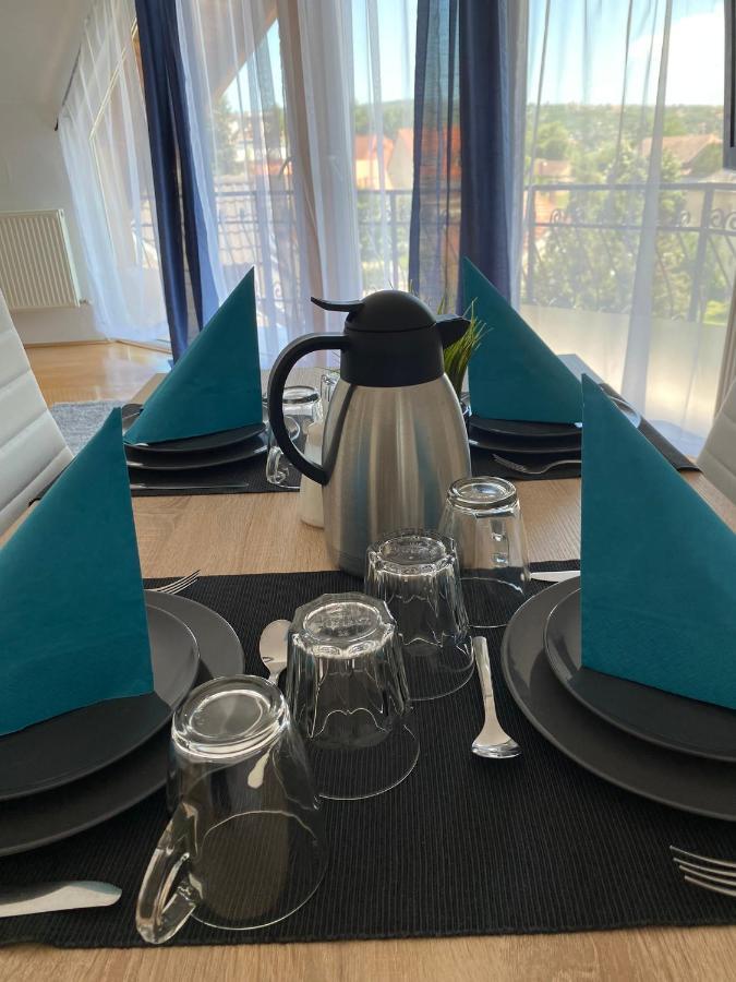 Appartementhaus 5. Jahreszeit Hévíz Esterno foto